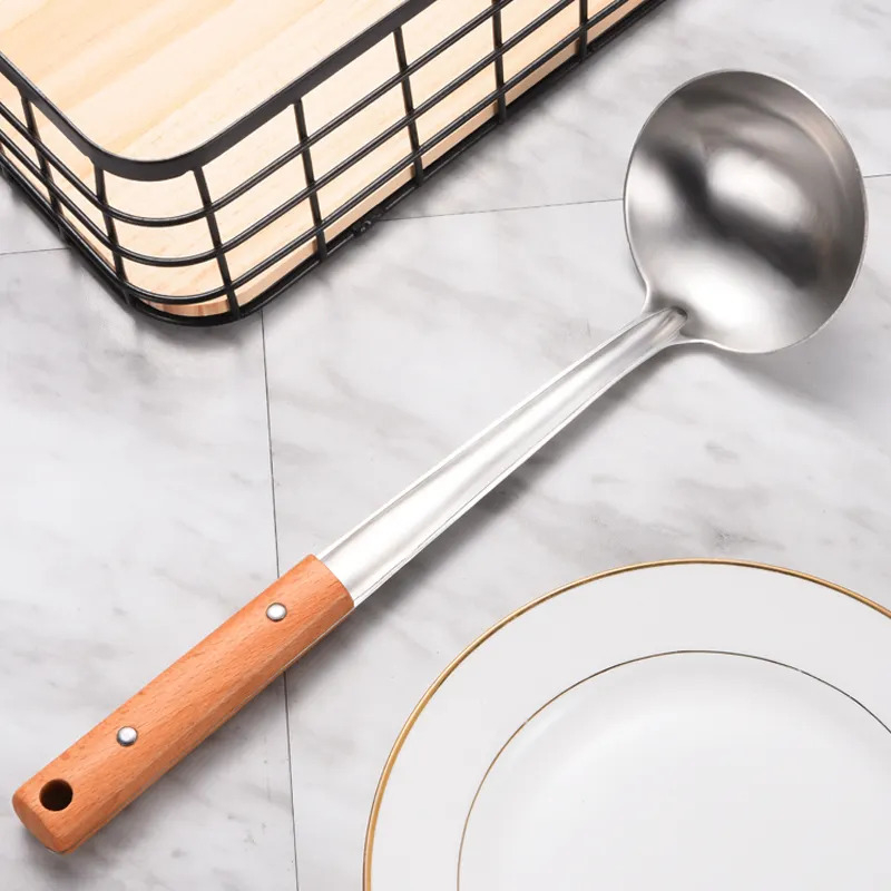 Sodet Sutil Spatula Centong Sutil Bolong Stainless Steel Gagang Kayu Sutil Sodet Bolong Centong Masak Anti Lengket Anti Karat Tahan Panas Spatula Sodet Stainless Steel Gagang Kayu Kuat Masak Goreng Serbaguna TERMURAH TERLARIS