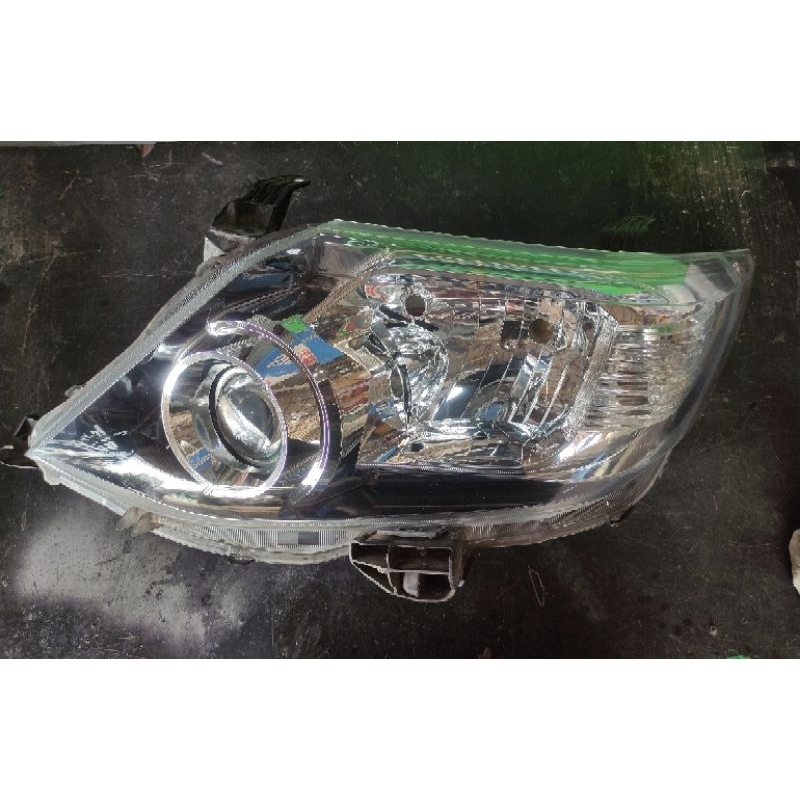 Headlamp Lampu Depan Fortuner 2012 2013 2014 2015 (kiri)