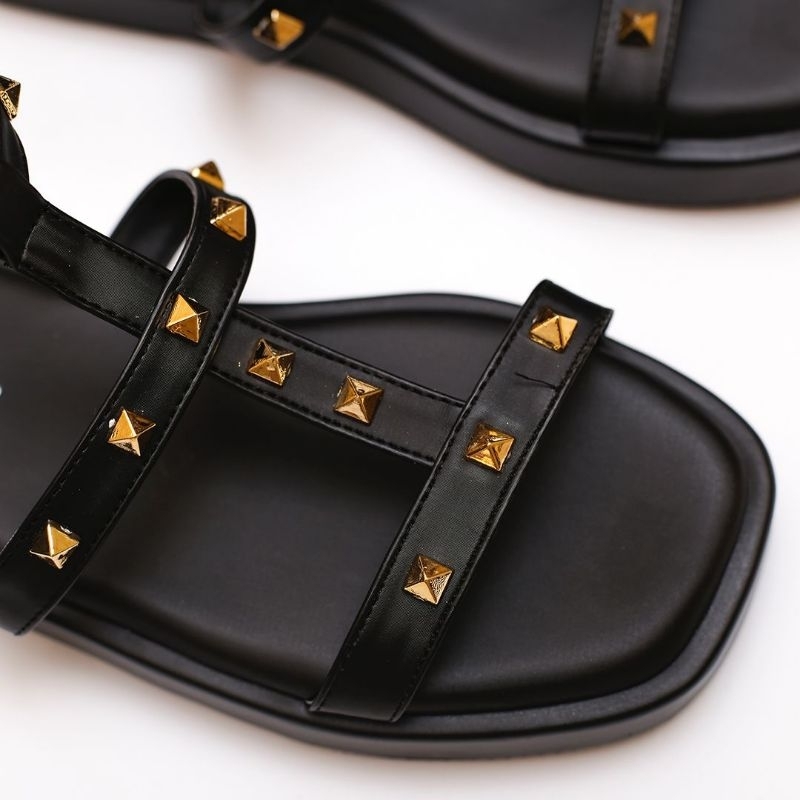 Pyramid Series Sandal