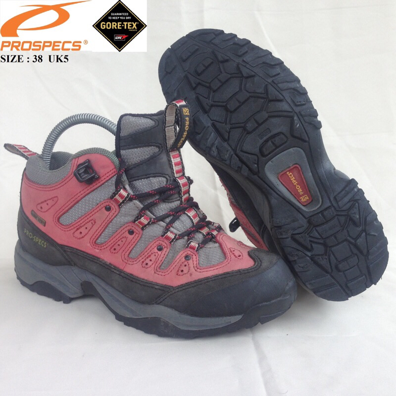 SEPATU TREKKING PROSPECS ROCKY GTX