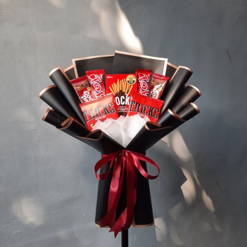 

buket snack | Hadiah | cowok/ cewek