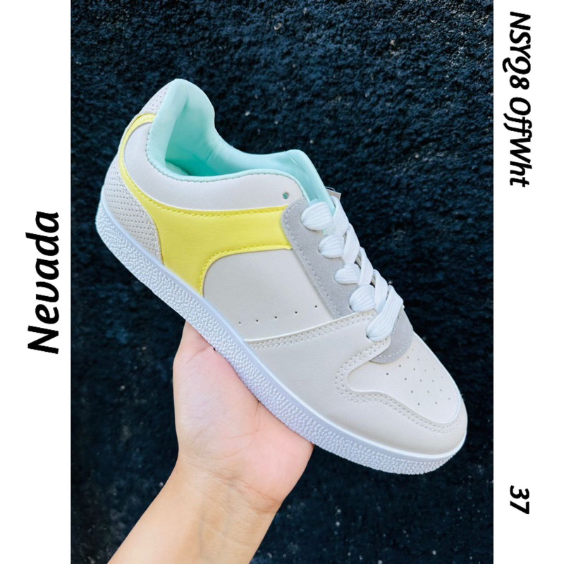 Sepatu sport 8qysn offwht