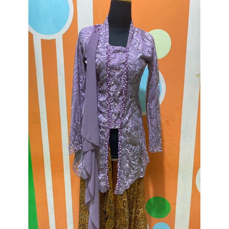 Prelove Kebaya Payet Lilac HANYA KEBAYA NO NEGO VVGC