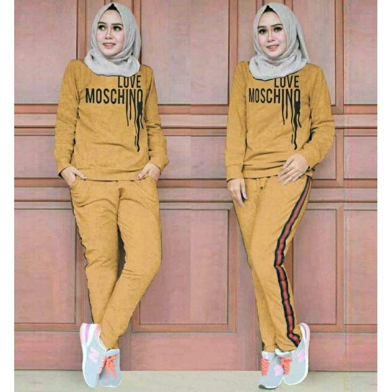 Set Training Mochi, SETELAN TRAINING OLAHRAGA MODIS OOTD FIT L-XL LD 100 BAHAN BABYTERRY TERMURAH OOTD KEKINIAN TERLARIS