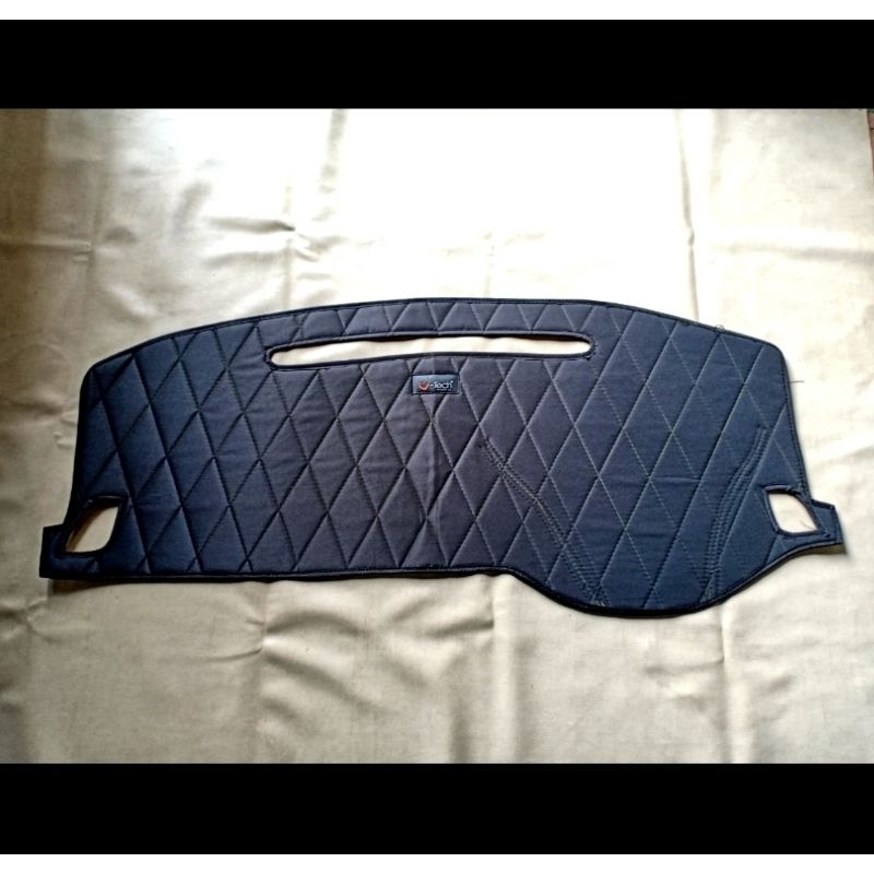 Mitsubishi Xpander Peredam Panas Cover Dashboard Mobil