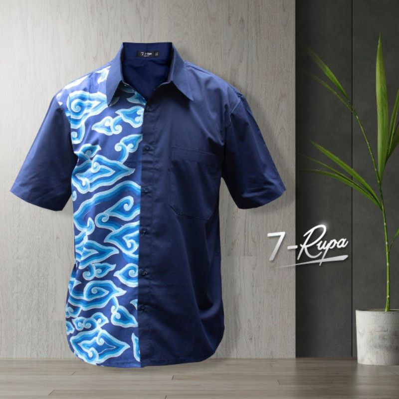 Kemeja pria kombinasi motif mega mendung