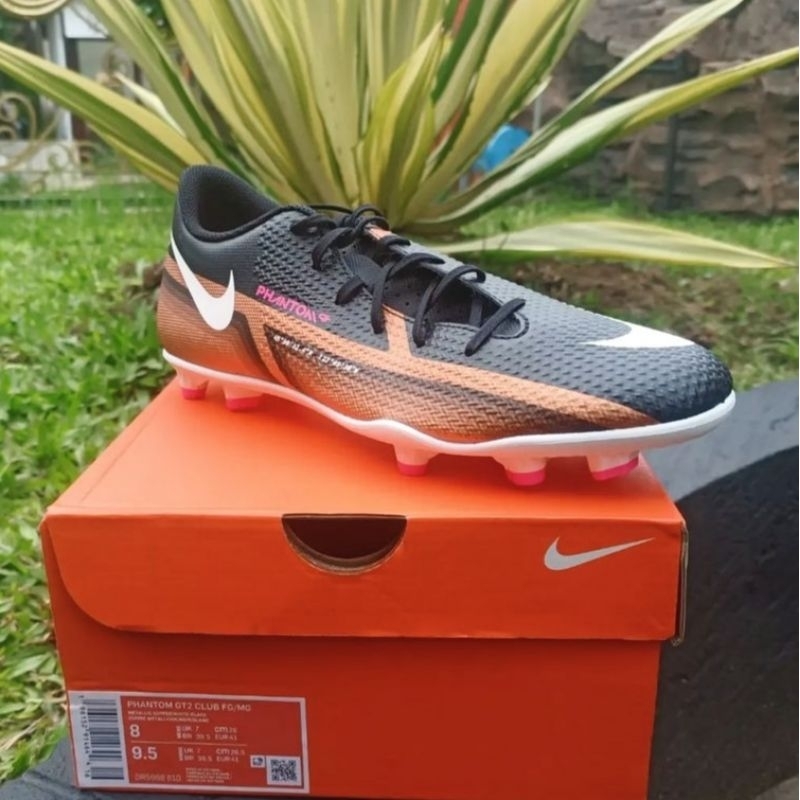 sepatu bola / nike phantom gt2 club fg