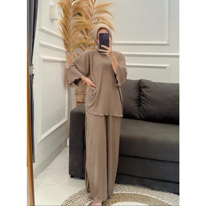 Oneset Setelan Knit Wanita Loren One Set Kekinian Viral