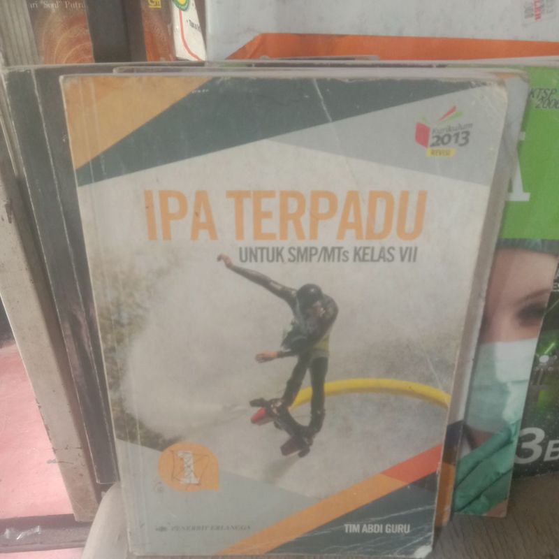 BUKU IPA TERPADU SMP KELAS 7 PENERBIT ERLANGGA