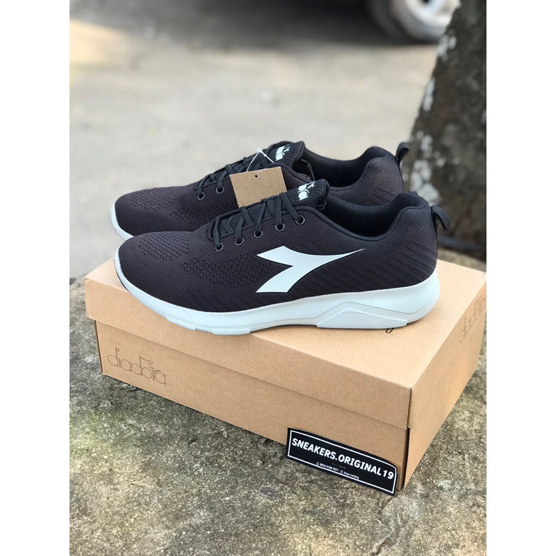 DIADORA X RUN LIGHT 7 MEN'S RUNNING SHOES - NINE IRON BLACK ORIGINAL 100%