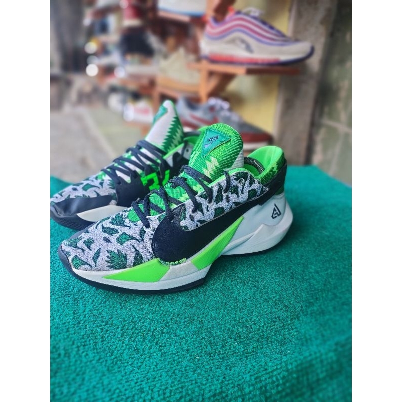 zoom freak2 'NAIJA'
