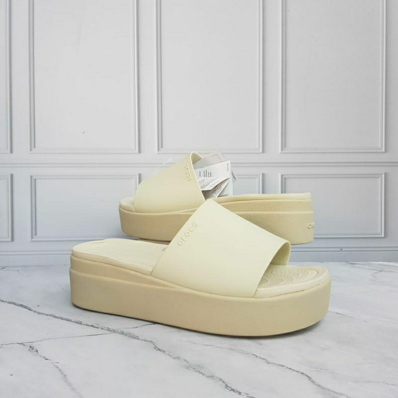 SANDAL CROCS BROOKLYN SLIDE III WOMEN