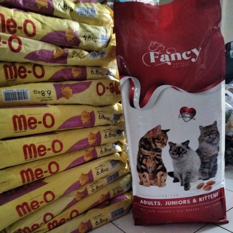 Fancy 20 Kg Dry Food Fancy Cat 20 Kg All Stages Makanan Kucing cocok Untung segala usia Chiken &amp; Salmon liver
