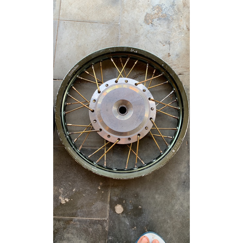 velg r14