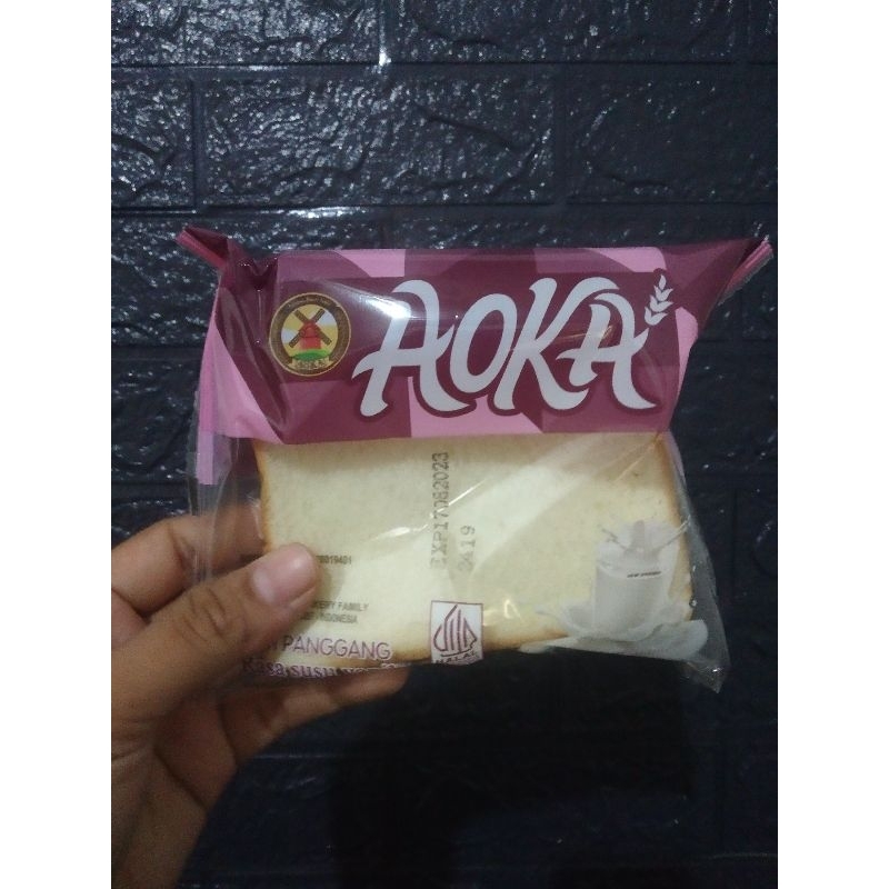 

ROTI AOKA