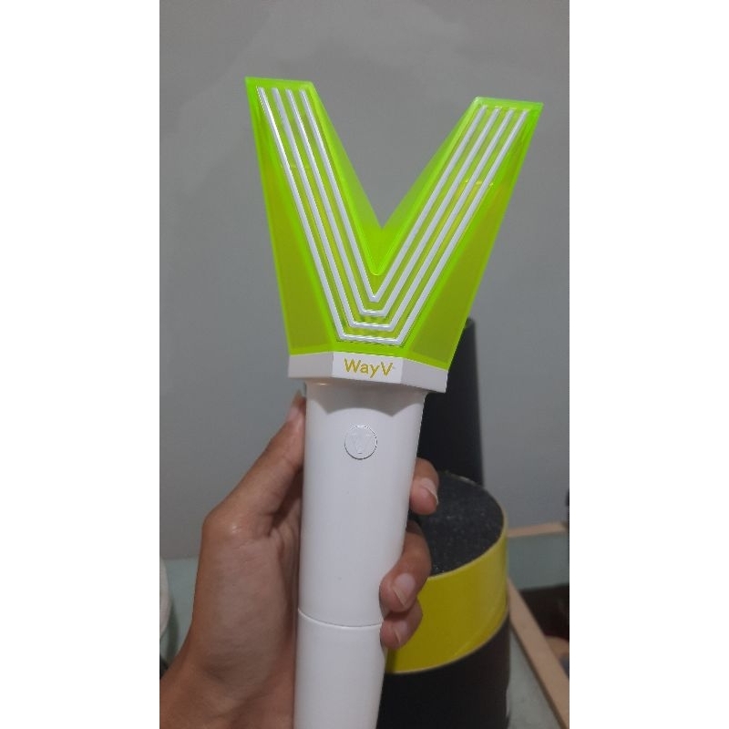 preloved lightstick wayv/ls wayv