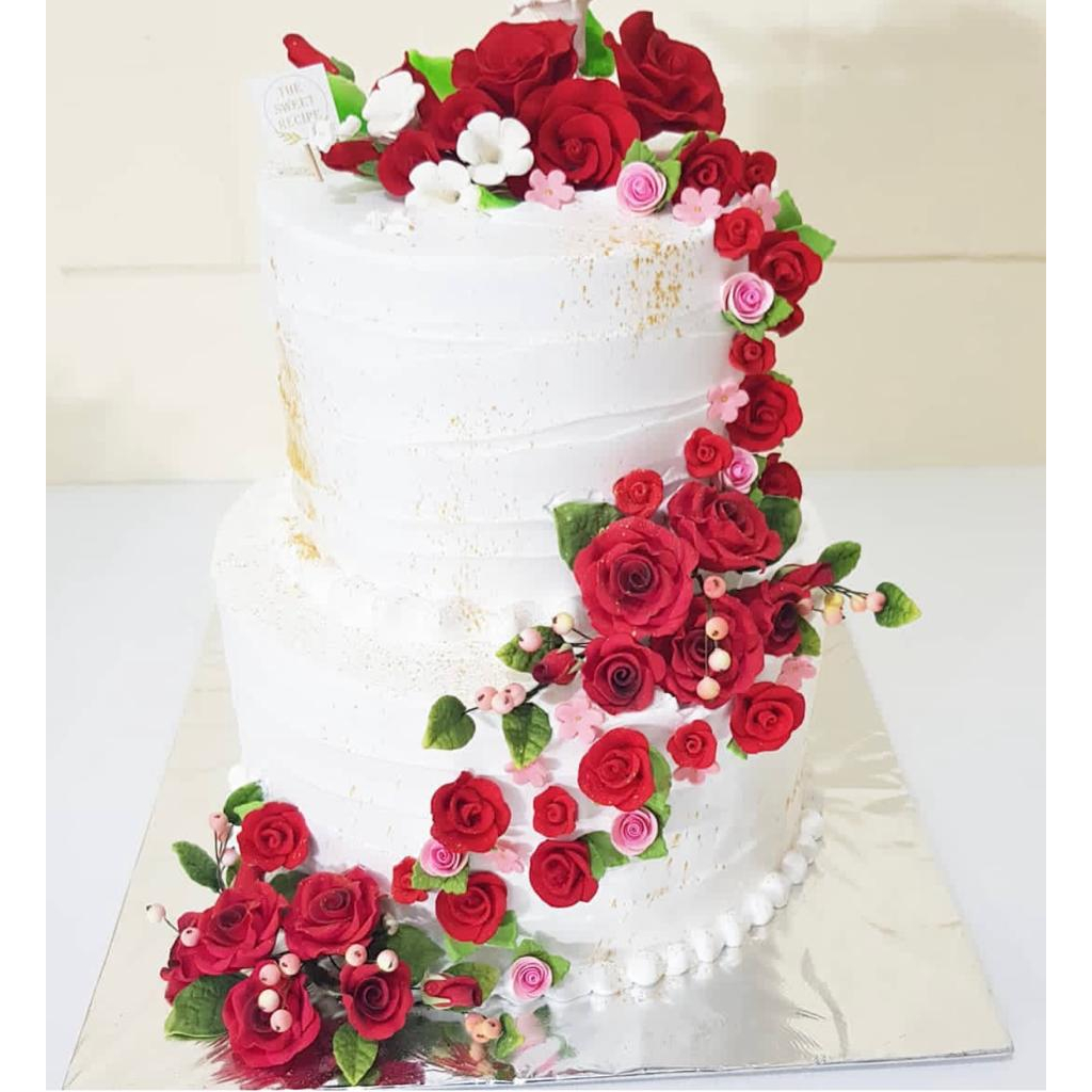 

Cake Rose Red 2 Tier