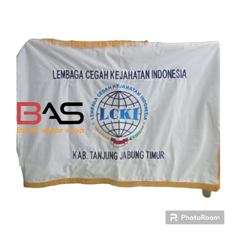 BENDERA PETAKA LKCI/BENDERA CUSTOM/BENDERA BORDIR/BENDERA RUANGAN