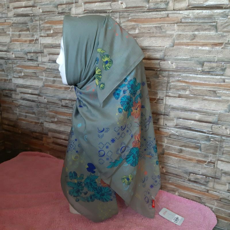 Zoya Scarf Kerudung Hijab Segiempat Motif  Domica scarf ZOYA
