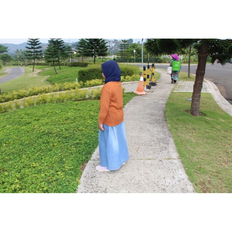 Sakhi Baby Sweater Cardigan Rajut Anak Perempuan Kardigan