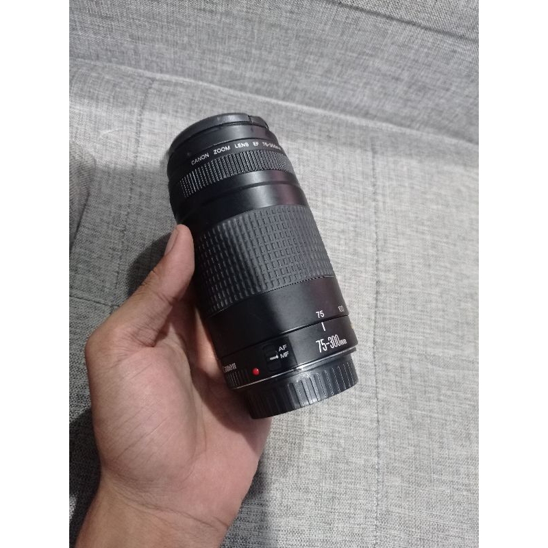 lensa tele 75-300mm