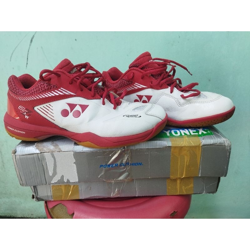yonex shb65z2w