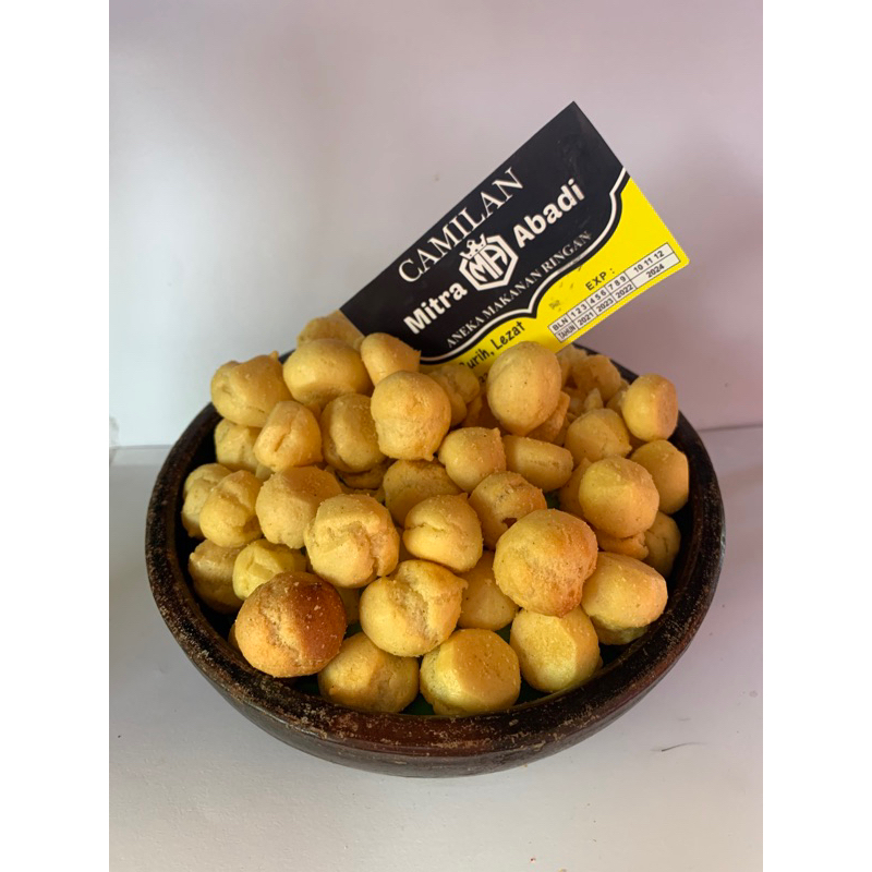 

camilan jajanan ringan soes kering gurih