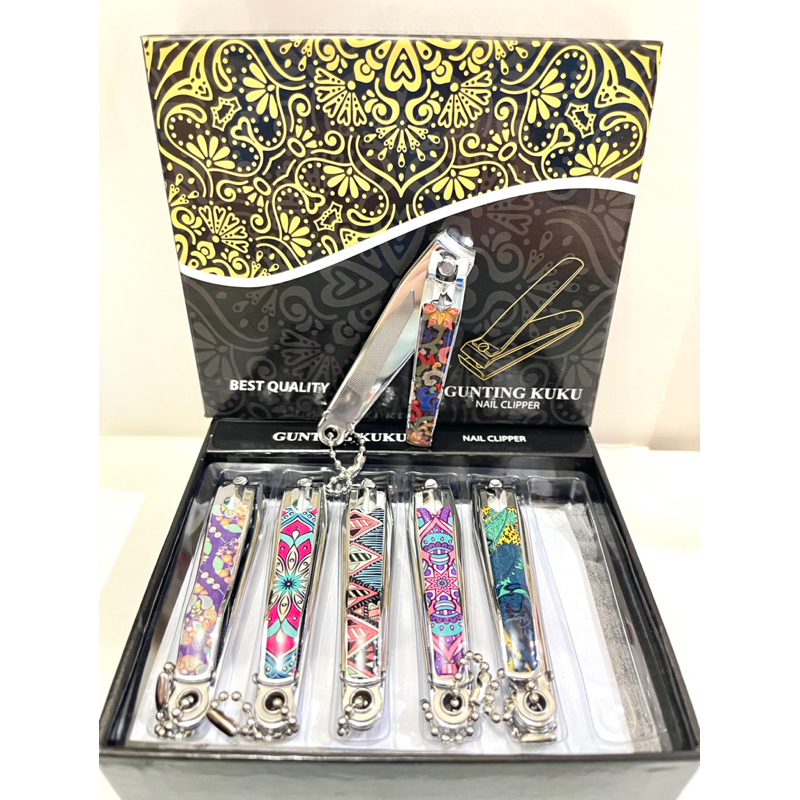 

Gunting Kuku Motif Batik 1 Box isi 6 Pcs / Gunting Kuku Polos / Nail Clipper Batik Medan Murah