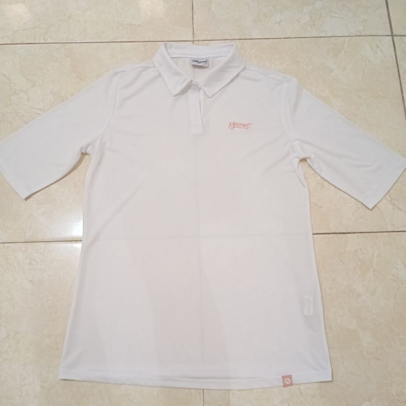 kaos polo marmot putih