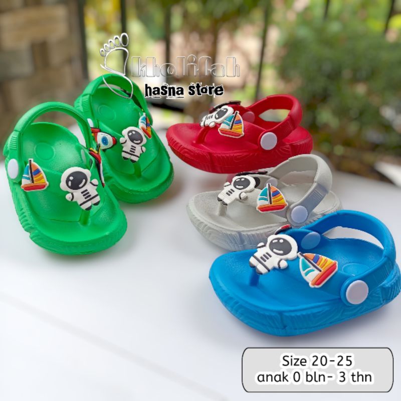 Sandal jepit anak laki-laki model tali belakang karakter Astronot New Hilo's 502