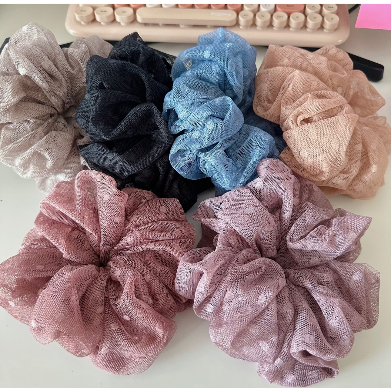 SCRUNCHIE TILE CEPOL HIJAB IKAT RAMBUT DOTY