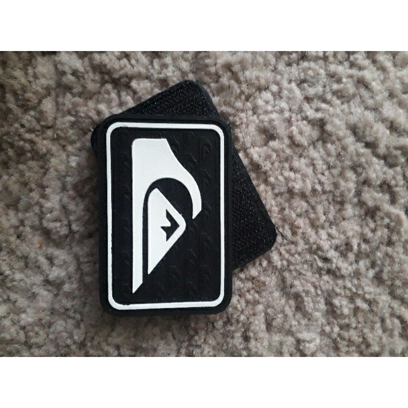 logo brand emblem patch rubber