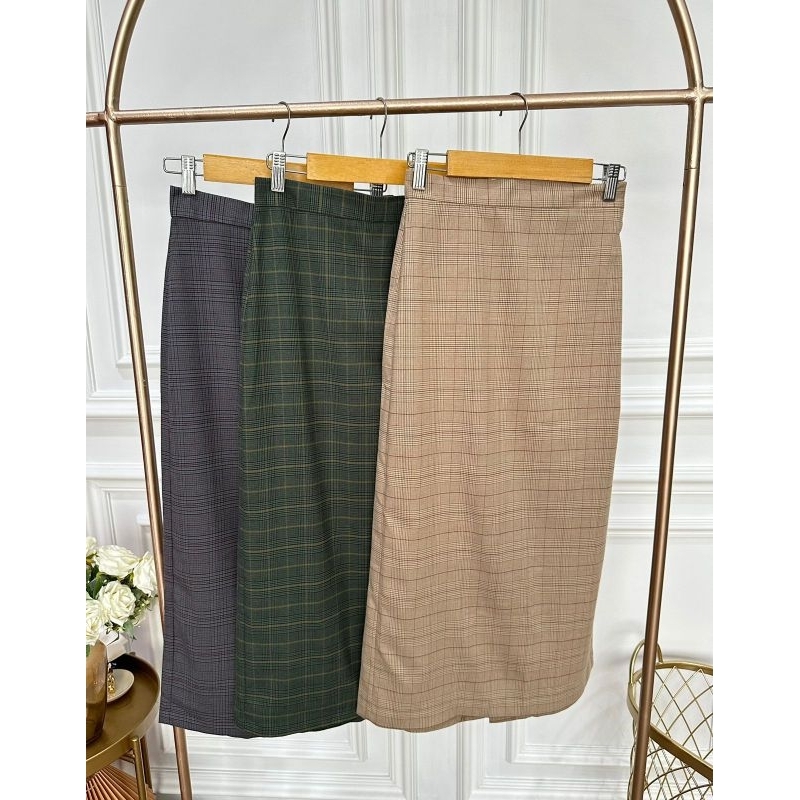 Unq*** soft plisket skirt