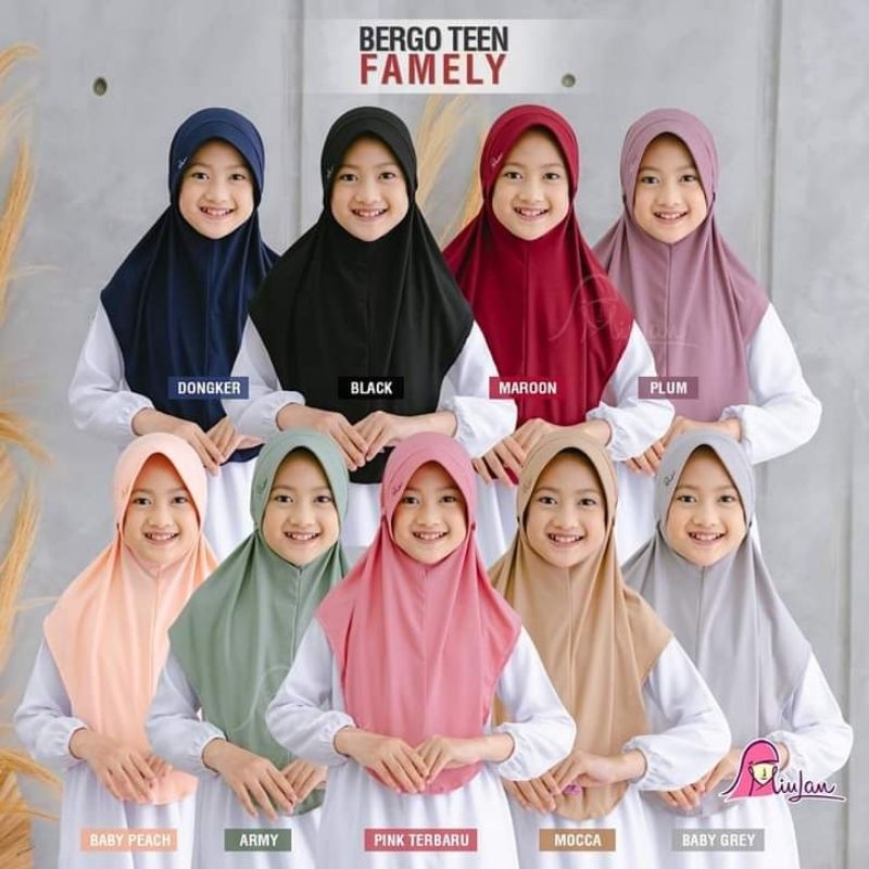 Bergo Teen Famely by Miulan