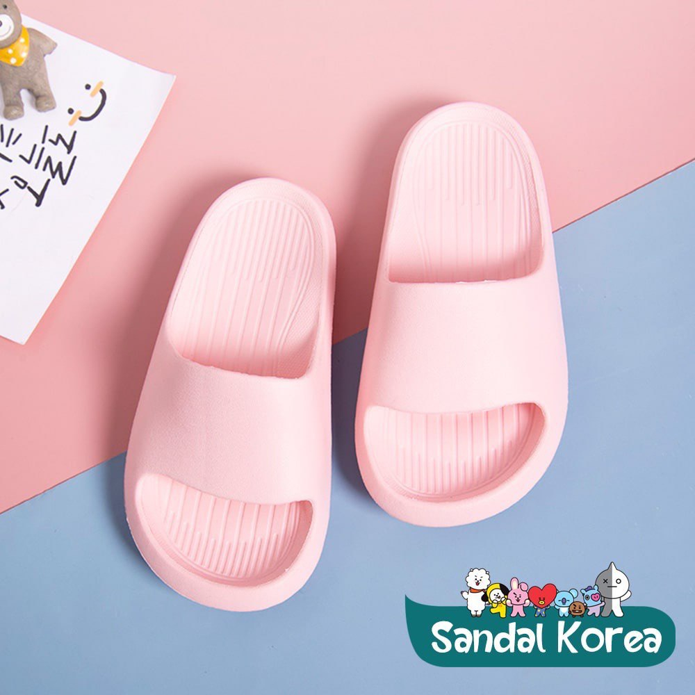 SANDAL SLIP ON CEWEK DAN COWOK I SANDAL CEWEK KOREA SLIP ON BAHAN EVA