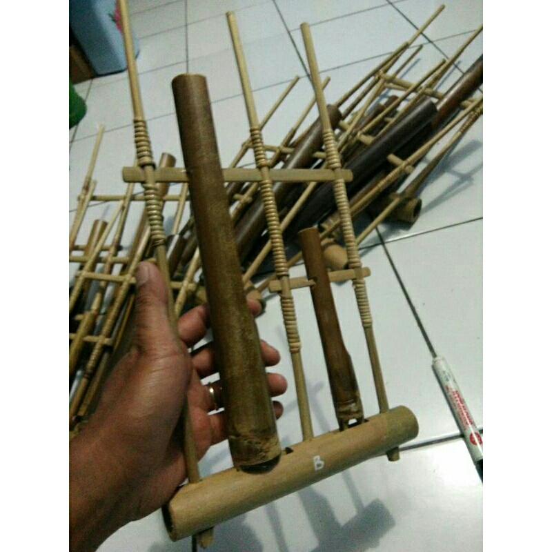 ANGKLUNG BAMBU SATUAN