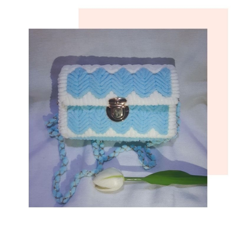 Plastic canvas bag || Eunoia bag