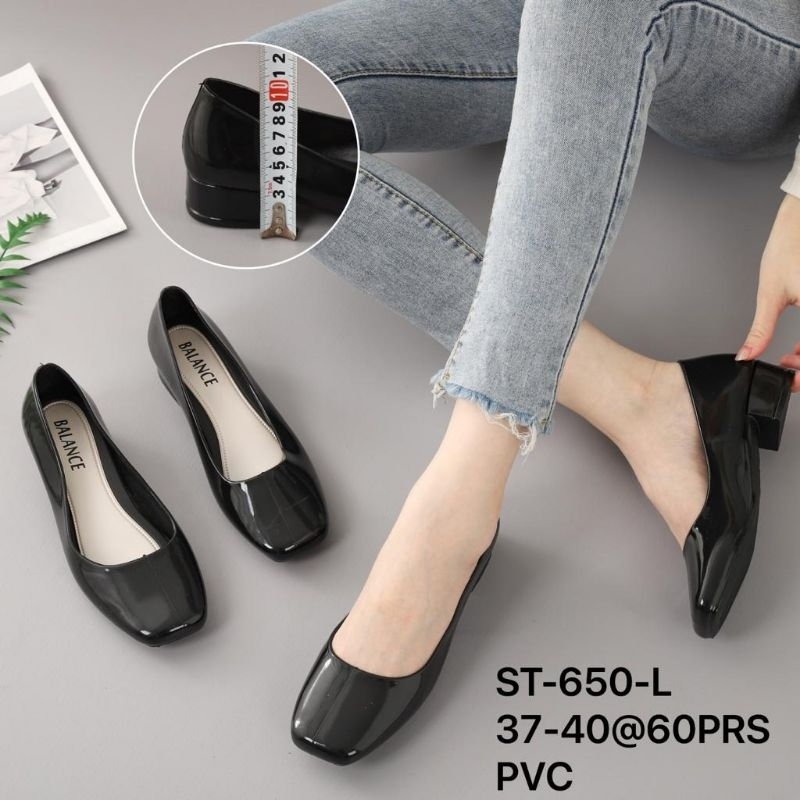 BALANCE 650 / SEPATU HAK TAHU