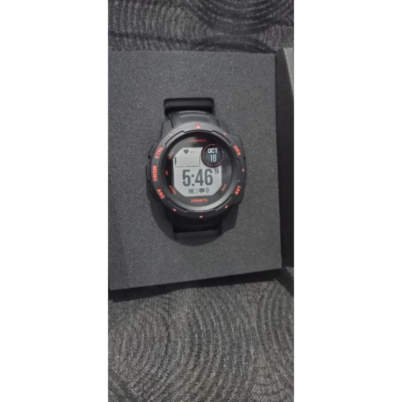 Jam tangan Garmin