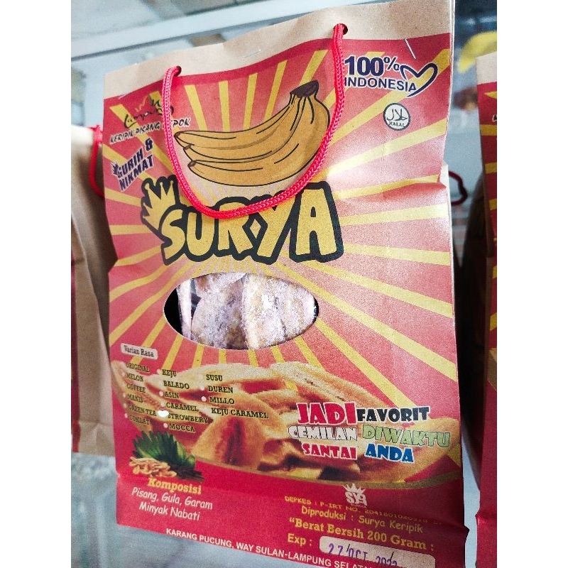 

keripik Pisang Strawberry | Surya Keripik | Perpaduan pisang dan rasa strawberry yang Pas
