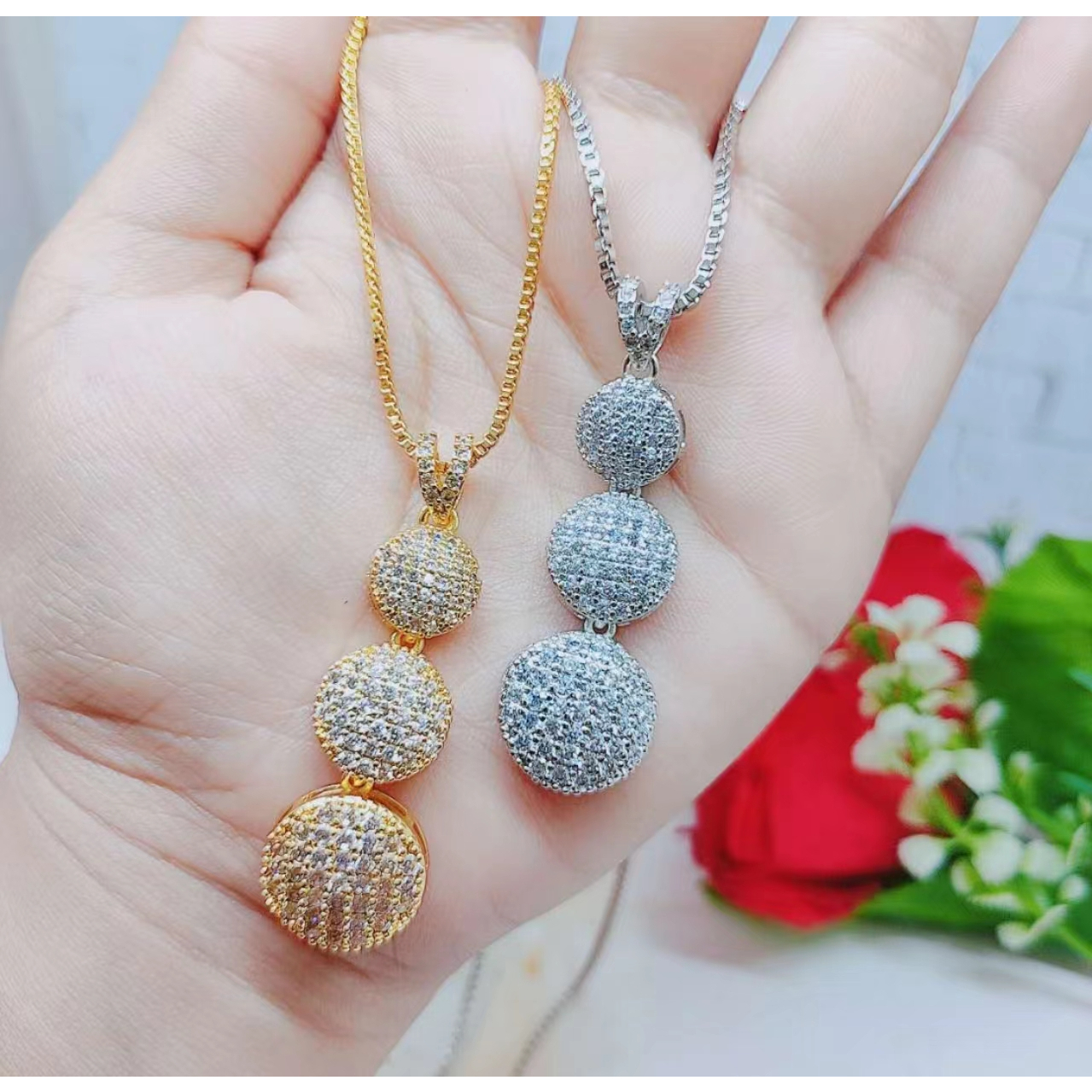 Kalung Xuping Full Mata Lapis Emas Perhiasan Fashion R111