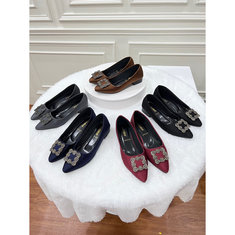 sepatu flat shoes wanita terbaru kekinian pesta LOUISDEAR sepatu flat heel  2 cm bahan satin B35