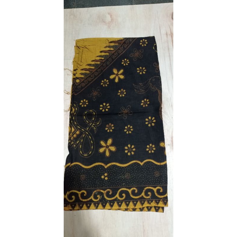 Udeng Batik Lembaran Segi Empat