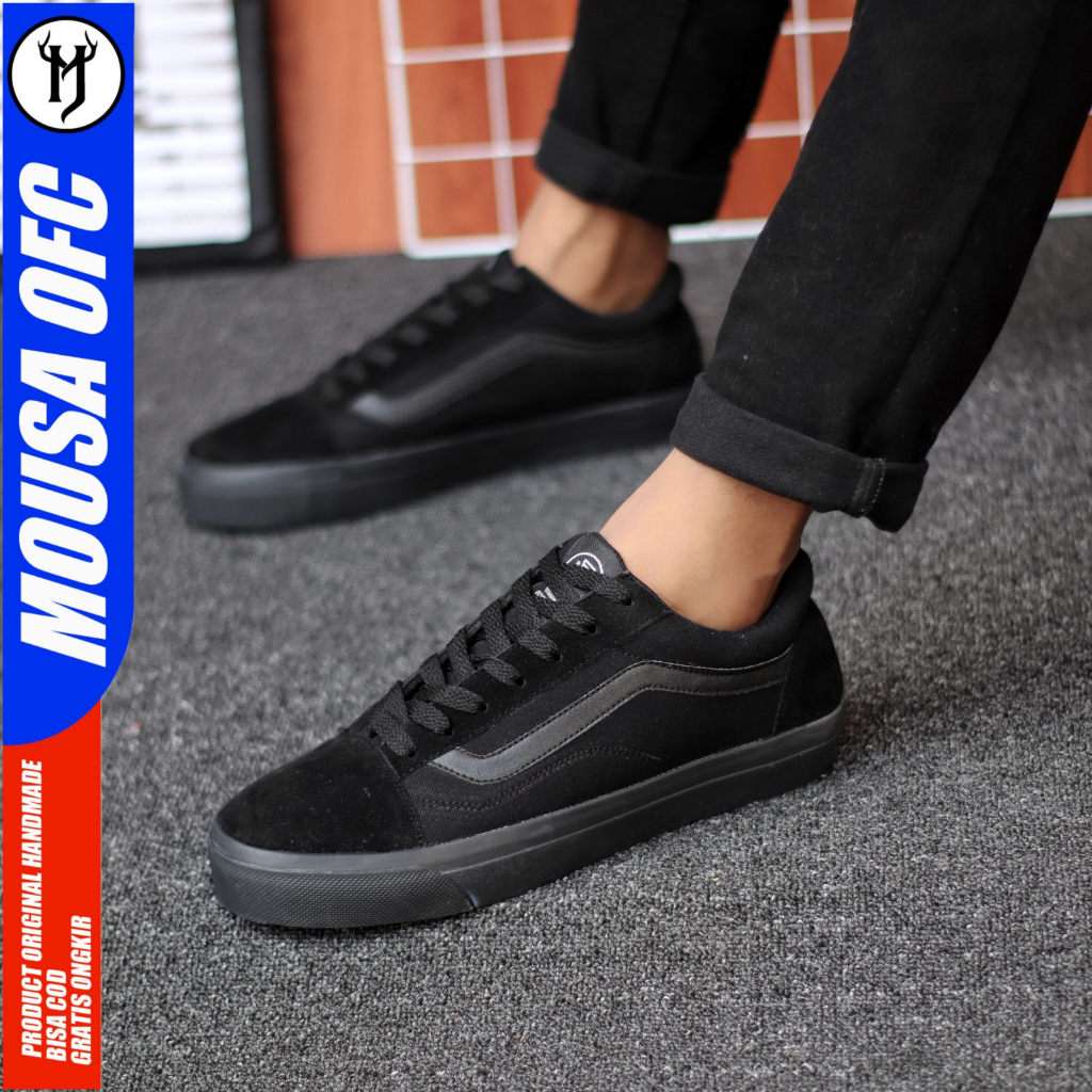 Sepatu Sneakers Kasual Cowok Fashion Ukuran Big Size 44 45 46 47 Mousa