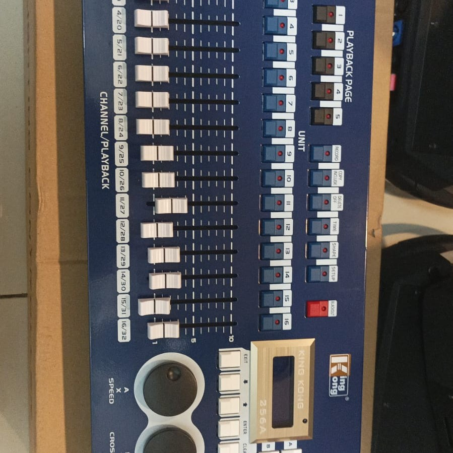 mixer kingkong 256A dmx controller
