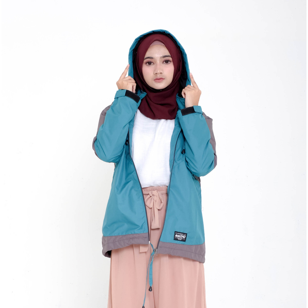 Justrue Jaket Gunung Wanita Waterproof Tosca