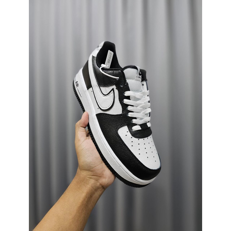 Nike Air Force 1 Panda