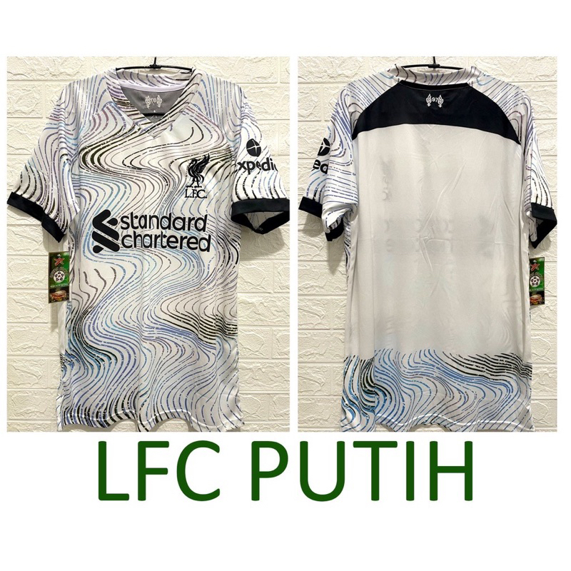 jersey bola liverpool away