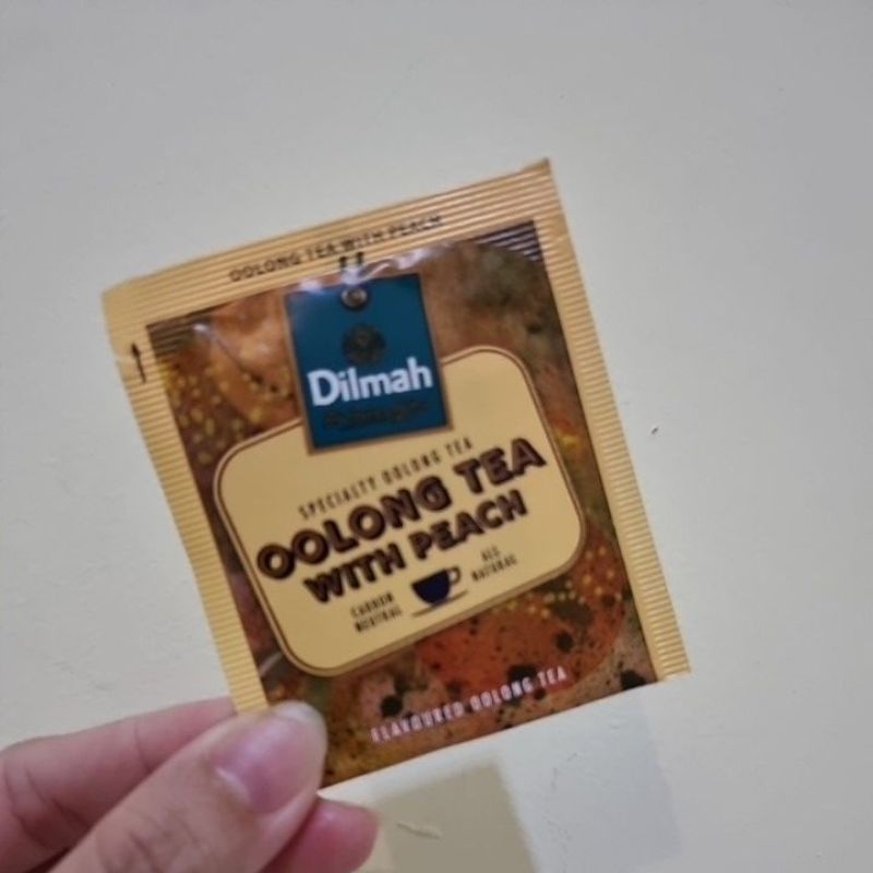 

dilmah oolong tea with peach (1pcs)