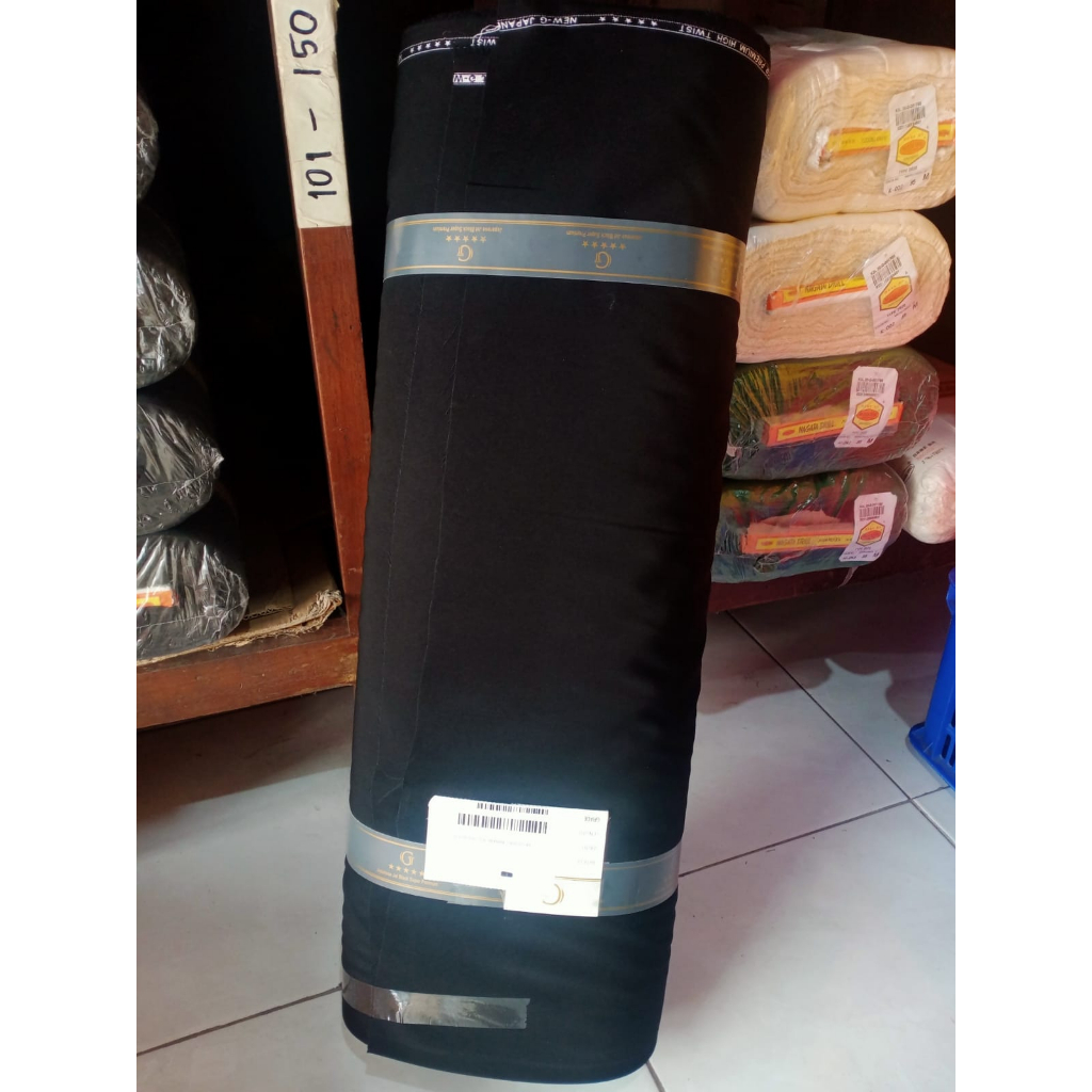 Kain Jet Black Premium merk New G Grade A Kain Hitam Polos Tebal Untuk Jas Kain Bahan Jas Kualitas T
